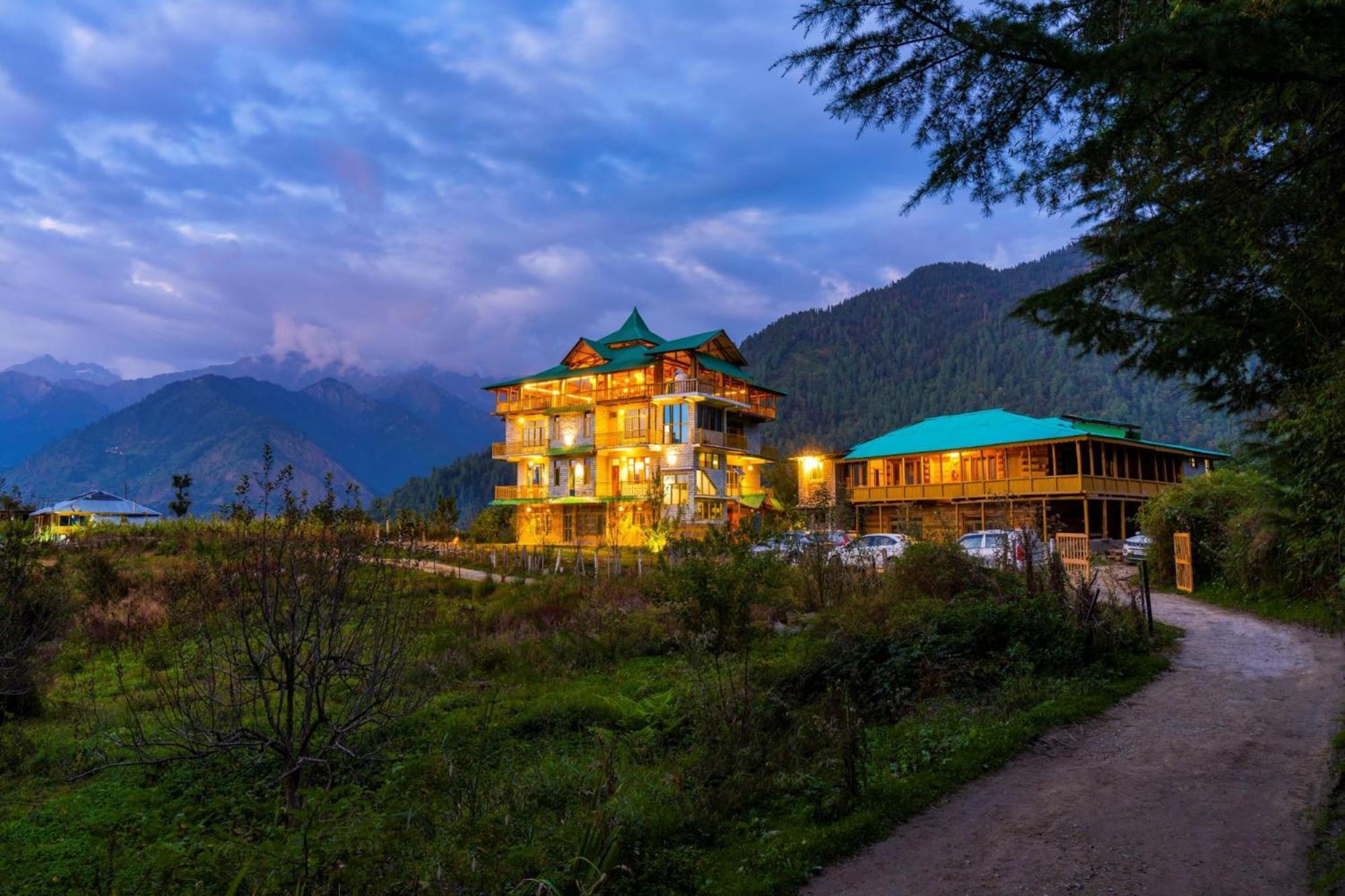 Zostel Shangarh, Kullu Sainj エクステリア 写真